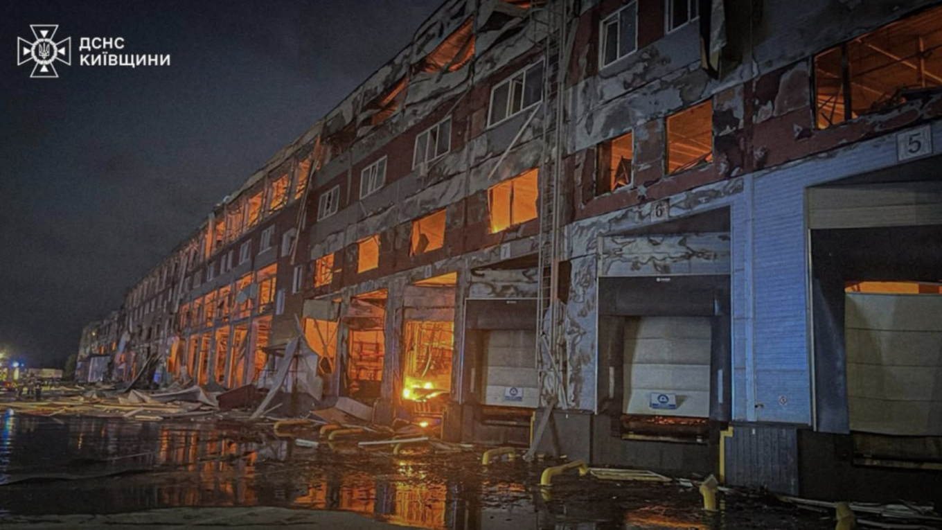 Zelensky Pleads for Air Defence Interceptors After Deadly Russian Attack on Kyiv
