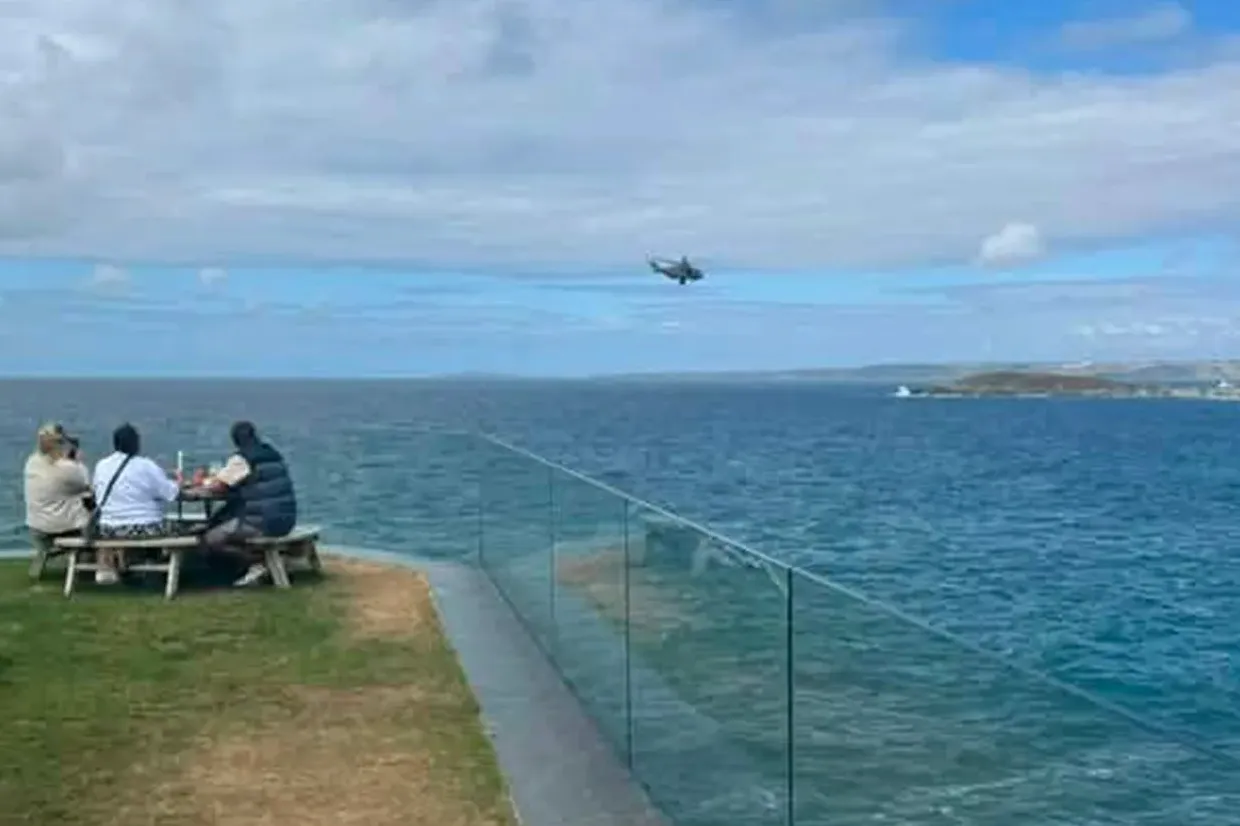 Man and woman pronounced dead at scene of Fistral Bay tragedy