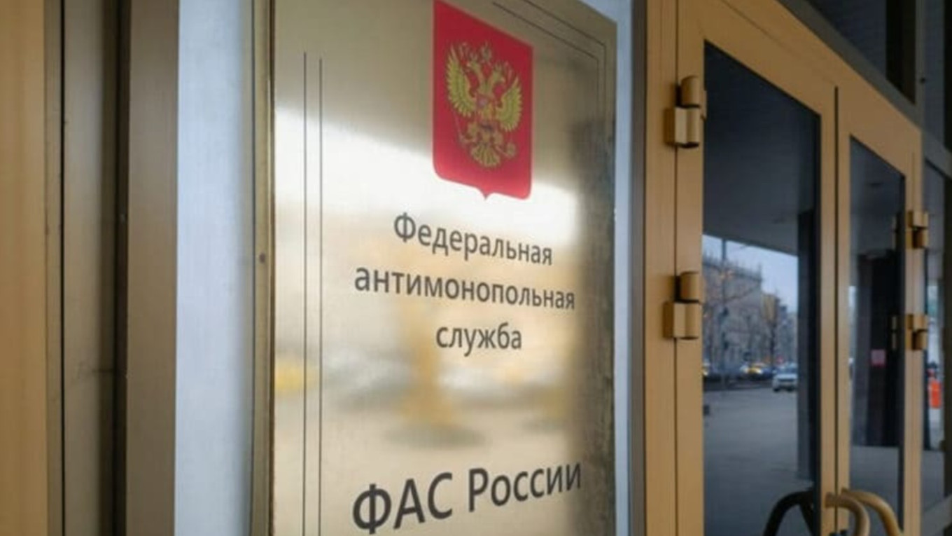 Moscow regulator targets Apple in latest digital market clash
