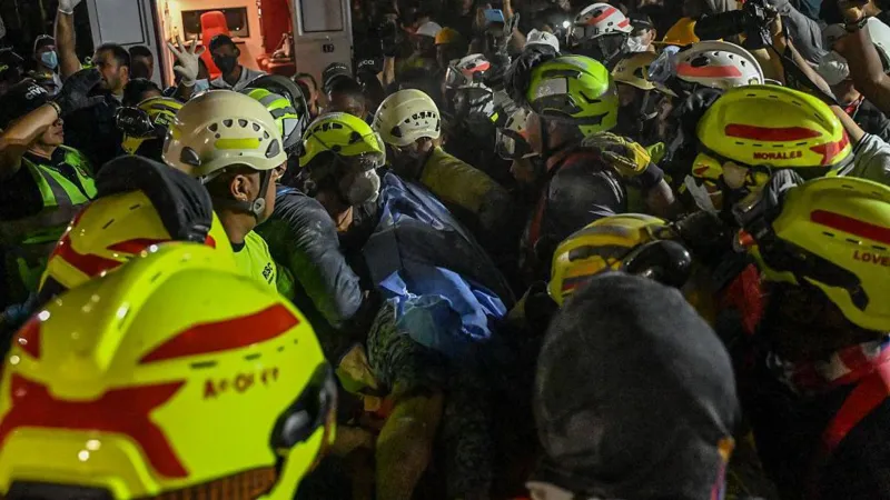 Hope amid tragedy as 32-year-old pulled alive from Pereira collapse