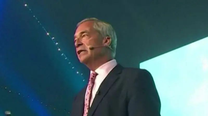 Farage secures Clacton by-election victory as standards probe resumes