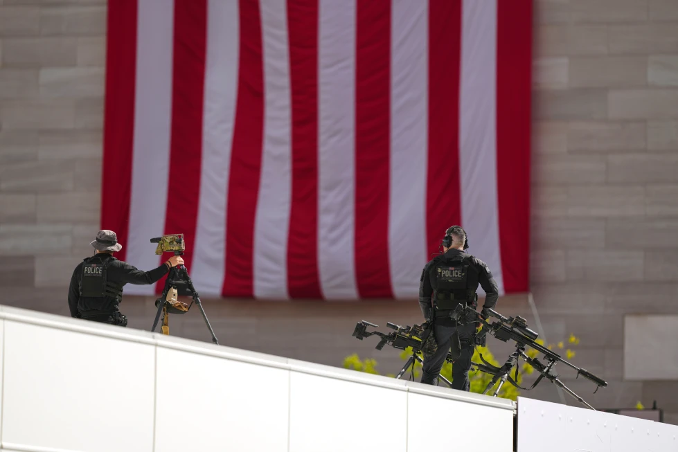 Three Secret Service Officials Placed on Leave Amid Misconduct Investigation
