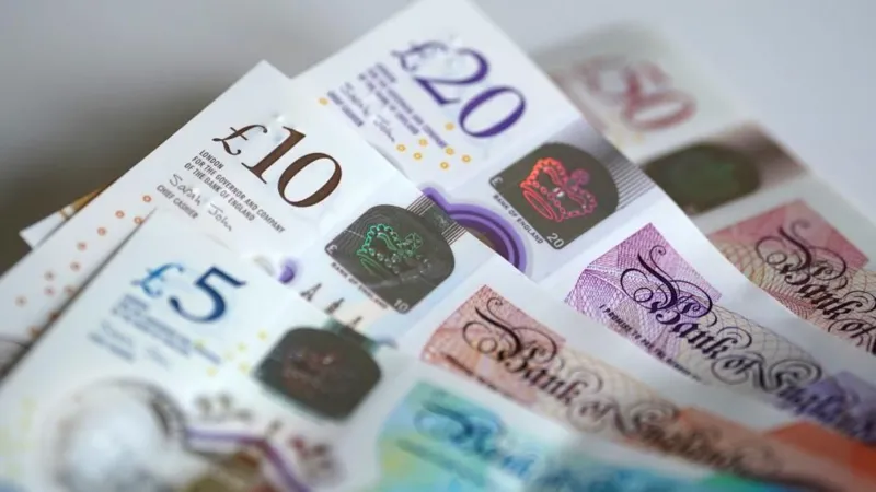 Minister pledges action on 'mega-donors' as Labour resists immediate cap on political giving