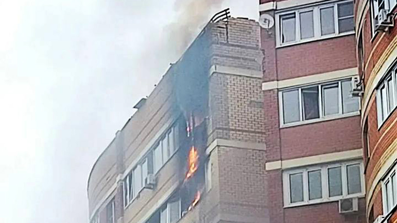Ukrainian drone strikes kill two in Belgorod and damage buildings near Moscow