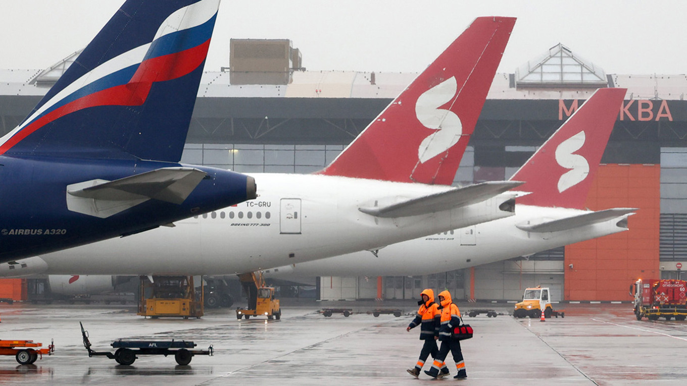 Russia vows to keep skies open as Zelensky warns of drone threat