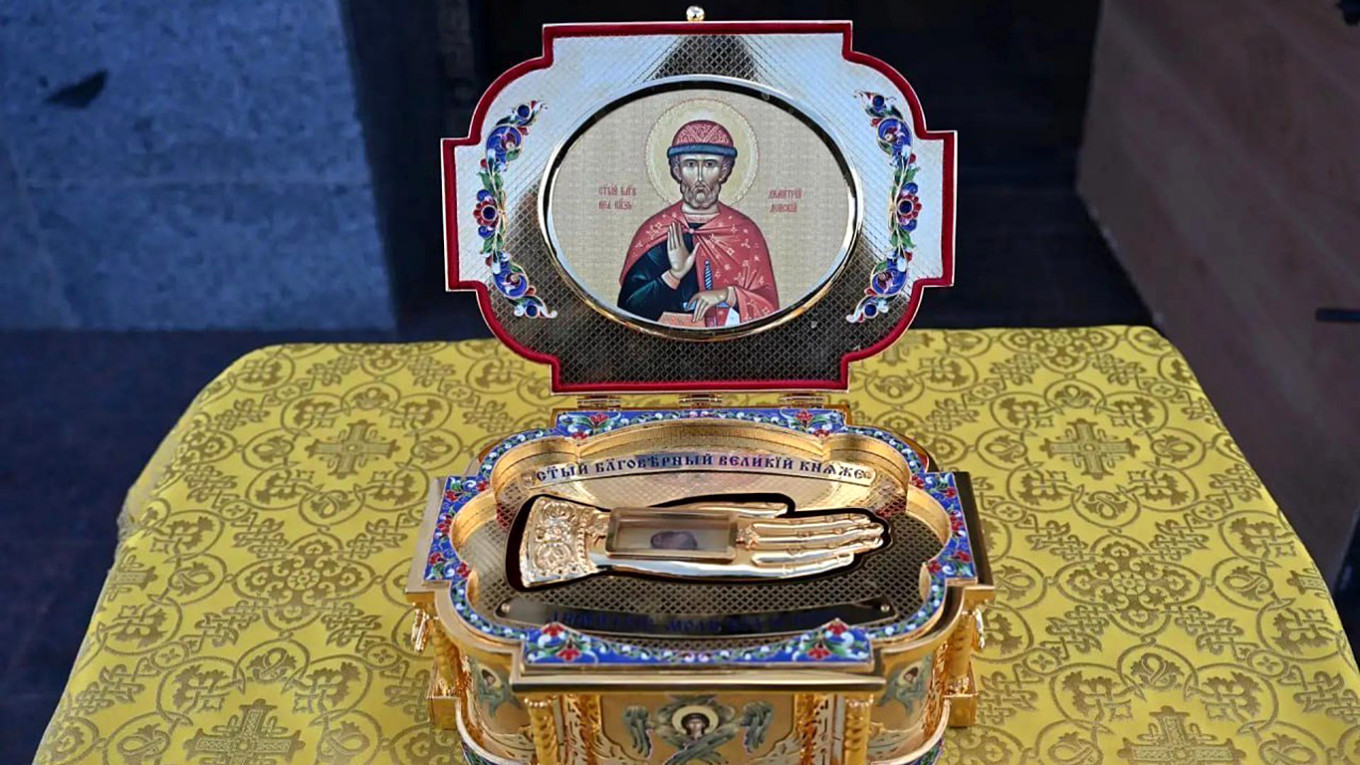 Russian Church Sends Medieval Prince's Bones to Ukraine Front