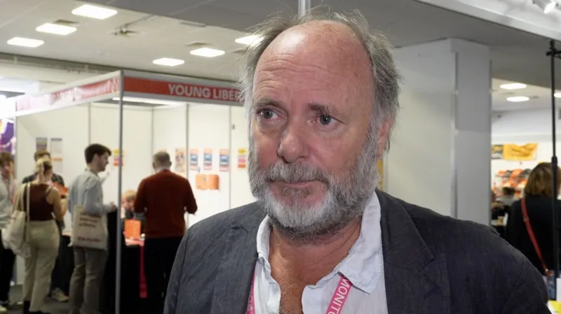 Devon Council Chief Questions Davey's Leadership