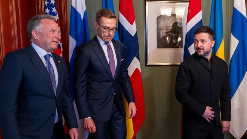 Witkoff Meets Putin in St Petersburg as Kyiv Reports Progress on Security Guarantees