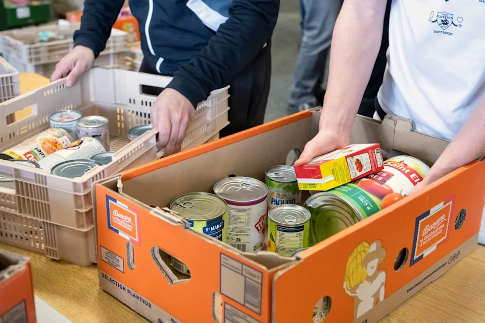 Prime minister advises three days' supplies as storms and cyber-attacks bite